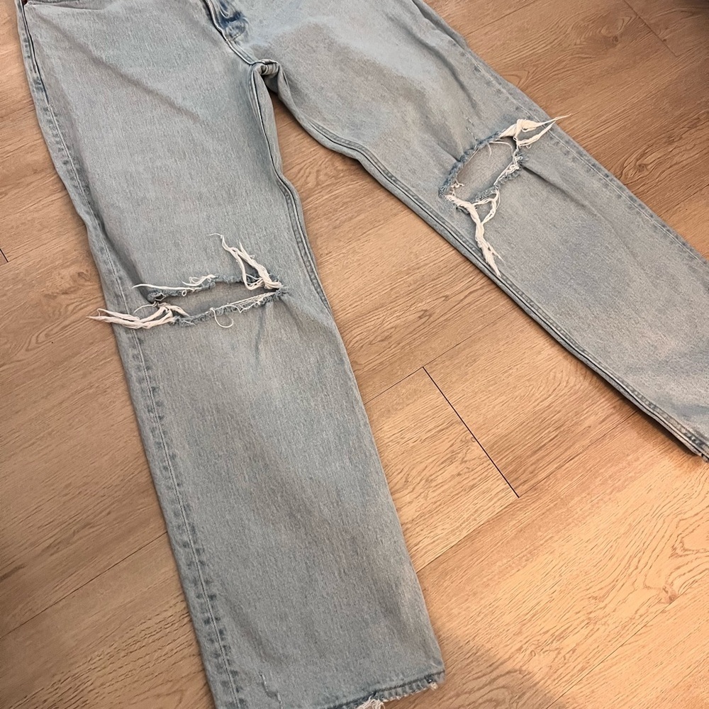 Abercrombie & Fitch Light Blue Distressed Baggy Jeans - Picture 3 of 7
